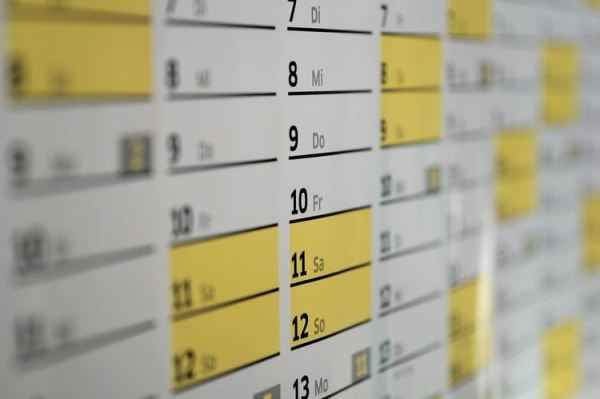 <br />
В какие месяцы выгоднее всего брать отпуск на официальной работе? <br />
